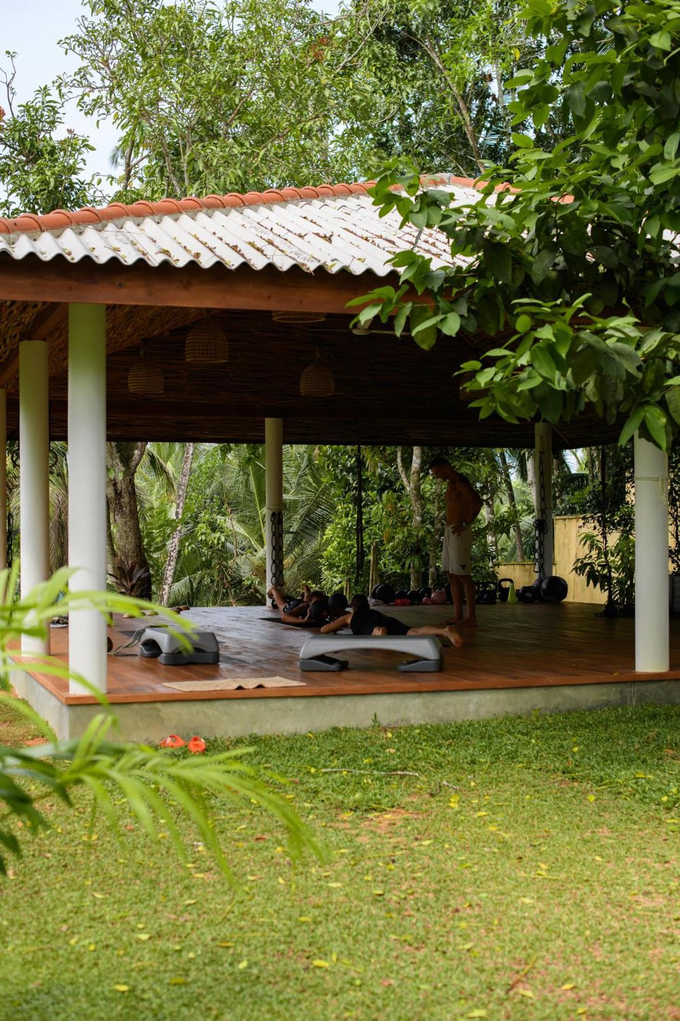 Roots Retreat Hotel Unawatuna Eksteriør billede