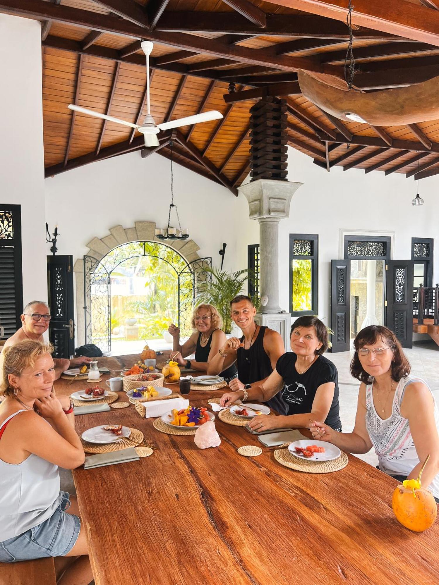 Roots Retreat Hotel Unawatuna Eksteriør billede